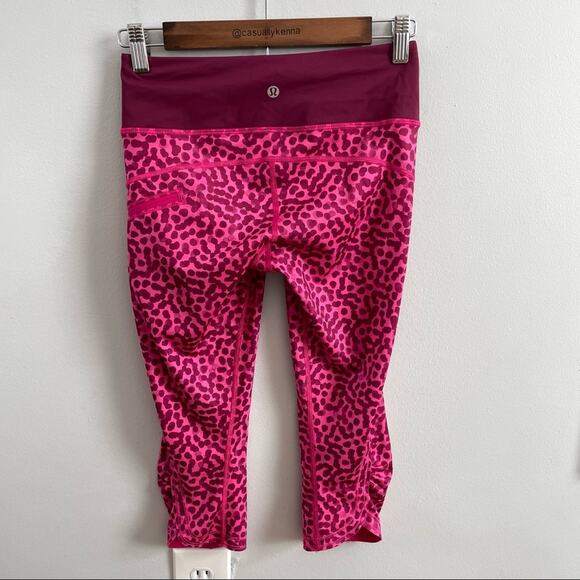 Lululemon | Run Top Speed Crop Legging Capri Athletic Running Pant Polkadot Pink - Picture 5 of 10